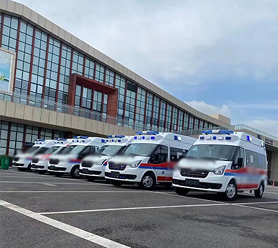 隆化县服务车队展示